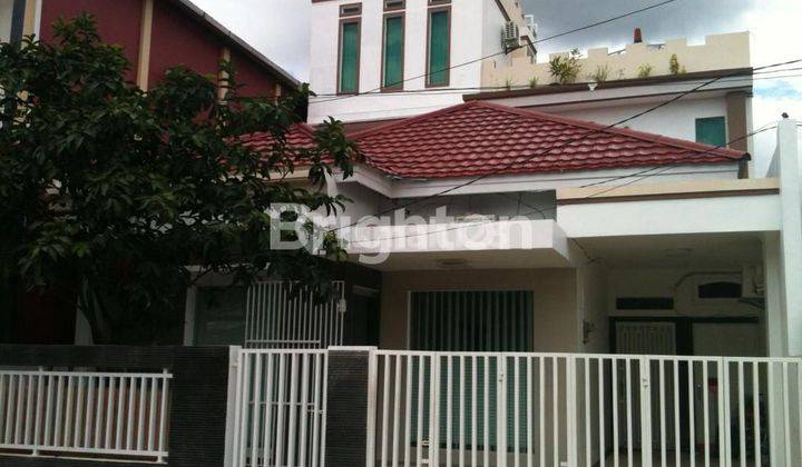 Rumah 3 lantai dijual di perumahan karpotek komplek griya tepian lestari seberang Bigmall 1