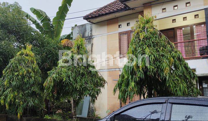 Rumah cantik 2 lantai  cepat di perumahan Grand Mahakam 1