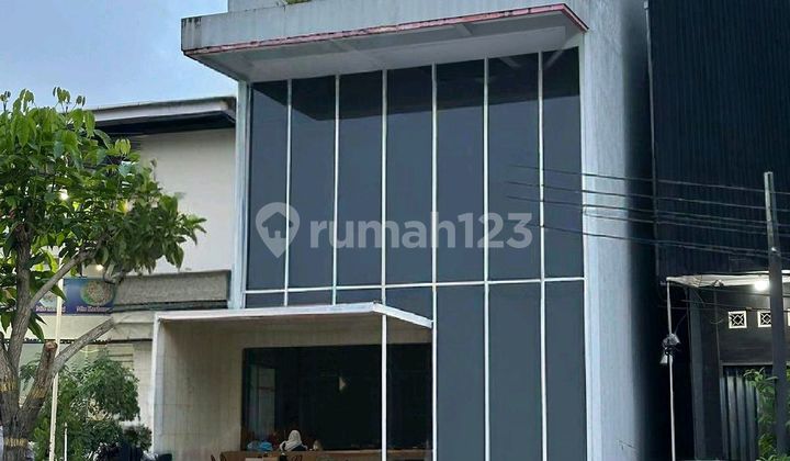 Shop House for Rent on Sirad Salman Street