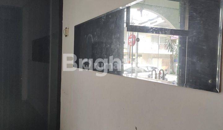 Ruko 3 Lantai di Belakang Jalan Hidayatullah 2