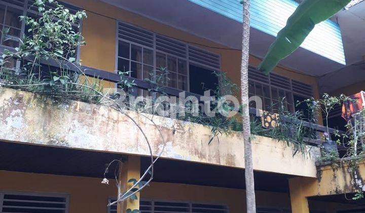 Rumah dan Kos kosan dijual di jalan Pramuka  1