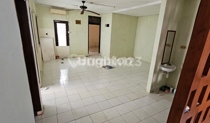 Rumah dijual di pondok surya  2
