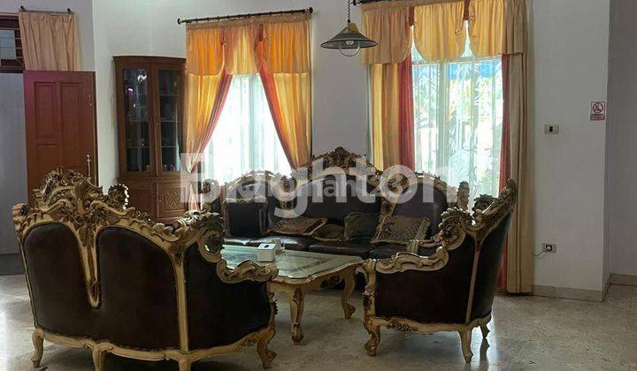 Rumah cantik disewakan di tengah kota 2