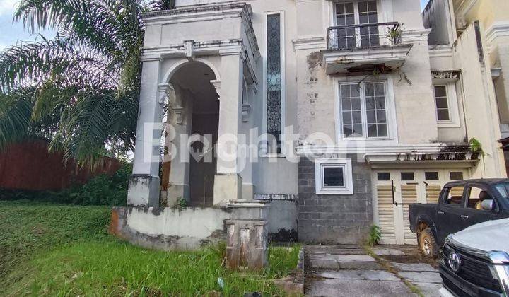 Rumah hook dijual di perumahan Citraland 1