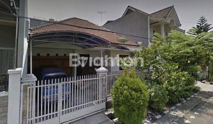 rumah di Mojoarum Surabaya Timur row jalan 2.5 mobil one gate system 1