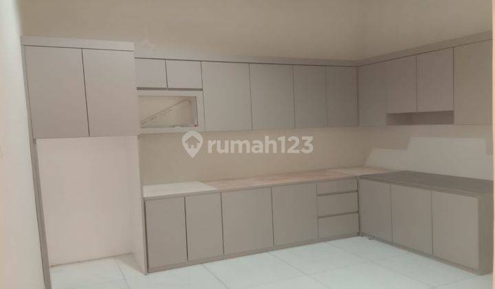 Rumah Mungil Minimalis Dalam Cluster Di Graha 2