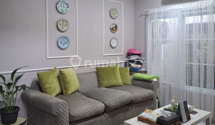 Beautiful House in Bintaro Tangsel Cluster 2