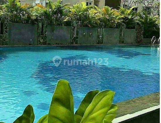 kolam renang apartemen 2br casablanca tower 2