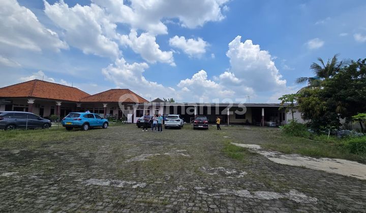 Kost Dan Kontrakan Dengan Parkir Luas dan Harga Miring di Depok Kost Dan Kontrakan Dengan Parkir Luas dan Harga Miring di Depok