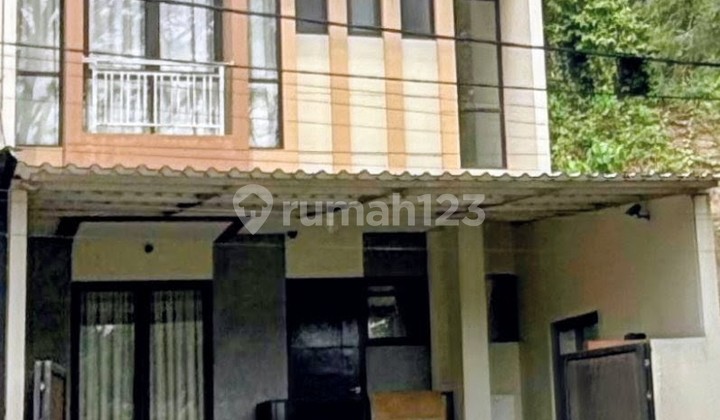 Rumah Full Furnished Dekat Pemda Tangsel di Cendana Residence 2