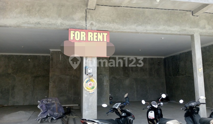 Di Sewakan Toko 1 Lantai Lokasi Strategis Pererenan Di Sewakan Toko 1 Lantai Lokasi Strategis Pererenan