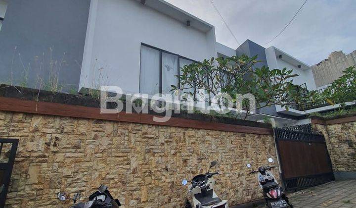 Villa 3BR di Area Strategis Jalan Raya Uluwatu 1