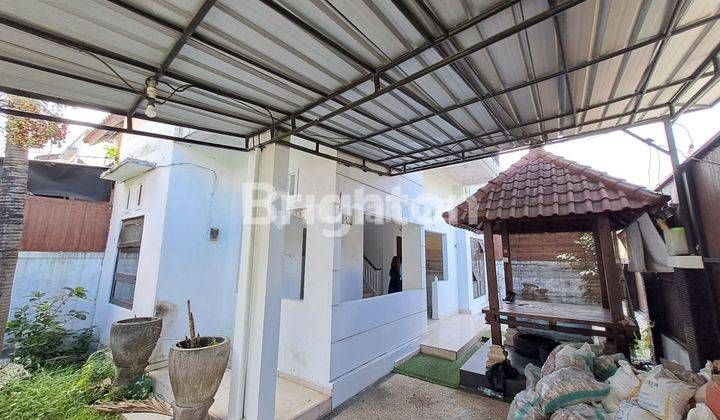 HOUSE WITH PRIVATE POOL IN THE CENTER OF DENPASAR CITY 2