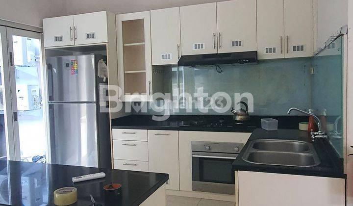 2BR HOUSE WITH ROOFTOP AND FURNISHED AT KEROBOKAN 2