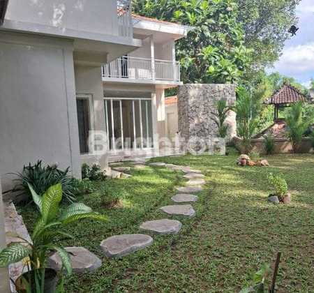 Jual Rumah Mewah 4Kt Lt 305M² di Denpasar Utara 2