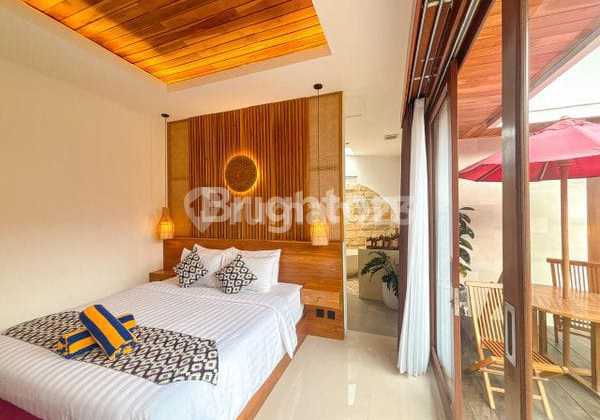 Villa Mewah 4Kt Fully Furnished 300M² di Seminyak, 7 Menit ke Pantai