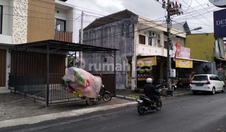 For Rent: Shop House Location Padangsambian 2