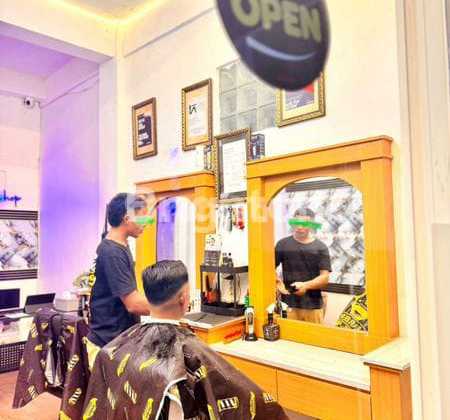 Over Contract Barber Shop Business Near Living World Denpasar Over Contract Barber Shop Business Near Living World Denpasar