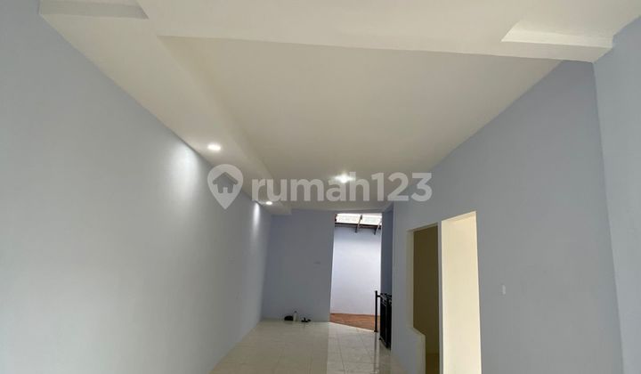 Dijual Rumah 2 Lantai Baru Renovasi Siap Huni di Wonorejo, Rungkut, Surabaya Timur Hanya 700Jutaan 2