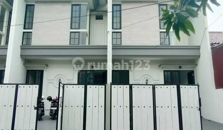 Dijual Rumah Baru 2 Lantai Minimalis Bagus Siap Huni 4 Kamar di Baruk Merr Rungkut - Harga 1,55 M Nego