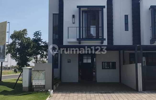 Dijual Murah Rumah Baru 2 Lantai FREE PPN & BISA KPR TANPA DP Di Perumahan Elite Surabaya Timur 