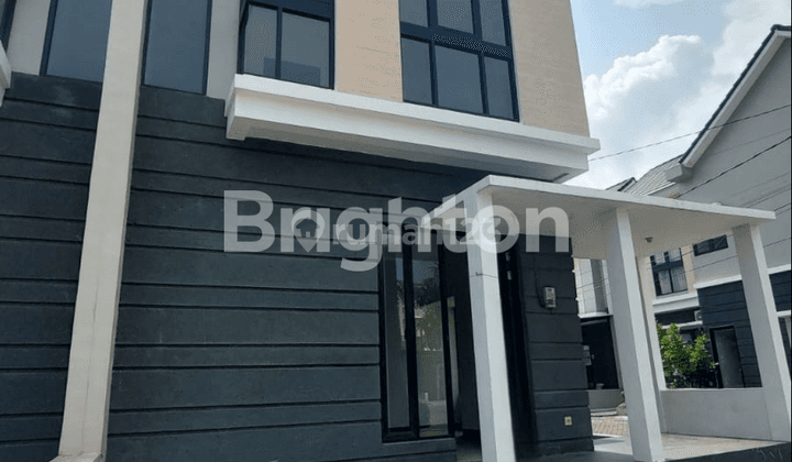 RUMAH BARU 2 LANTAI MURAH DI GRAND ALANA GUNUNGANYAR – LOKASI STRATEGIS, UNIT BARU & SIAP HUNI 1