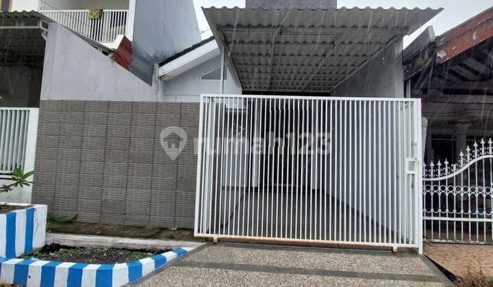 FOR SALE: Minimalist 1.5-Story House with 90 sqm Land in Pondok Tjandra, Waru, Sidoarjo, Only 1.3 Billion IDR 1