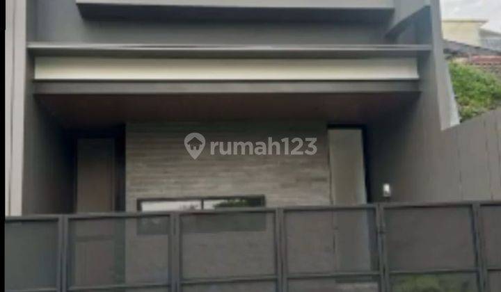 Rumah 2 Lantai Baru SHM di Manyar 2