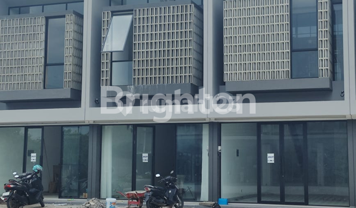 RUKO BARU 2 LANTAI HANYA 2M DI CENTRAL PARK MERR GUNUNGANYAR - LOKASI STRATEGIS & RAMAI