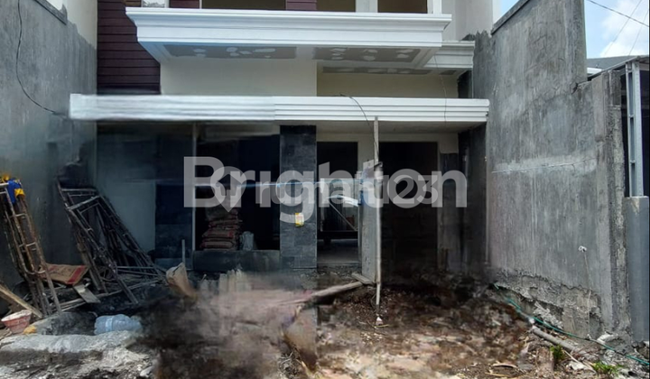 RUMAH BARU MINIMALIS MODERN 2 LANTAI – 7.5 X 20 HANYA 1.5MAN, LOKASI STRATEGIS DEKAT UPN RUNGKUT! RUMAH BARU MINIMALIS MODERN 2 LANTAI – 7.5 X 20 HANYA 1.5MAN, LOKASI STRATEGIS DEKAT UPN RUNGKUT!