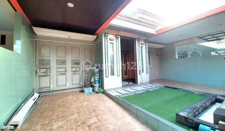 Rumah Bagus SHM di Villa Melati Mas, Blok L, Tangerang Selatan 1