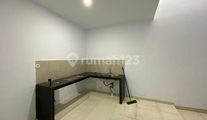 Rumah 8x14 Siap Huni SHM di Hylands, Greenwich Bsd 2