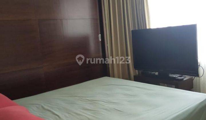 kamar tidur apartemen beverly 2 br jakarta
