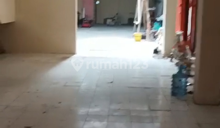 Gudang Multiguna Jalur Bisnis Tangsel di Jalan Raya Serpong Gudang Multiguna Jalur Bisnis Tangsel di Jalan Raya Serpong