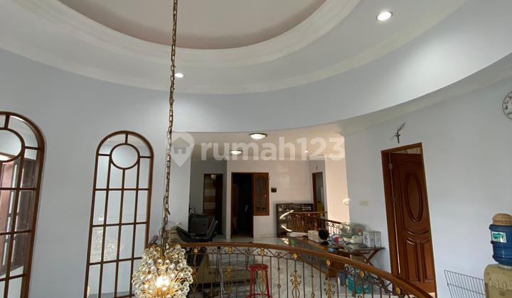 Luxury Ready-to-Occupy House in Golden Viena BSD - 1 Minute to KRL 2