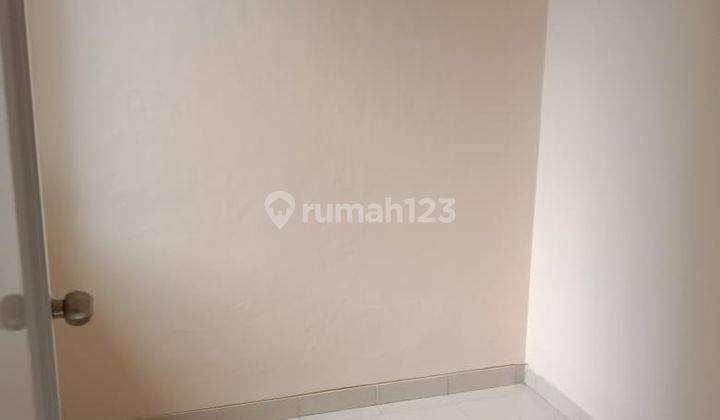 Rumah Bagus 2 Lantai Semi Furnished di Alam Sutera  2