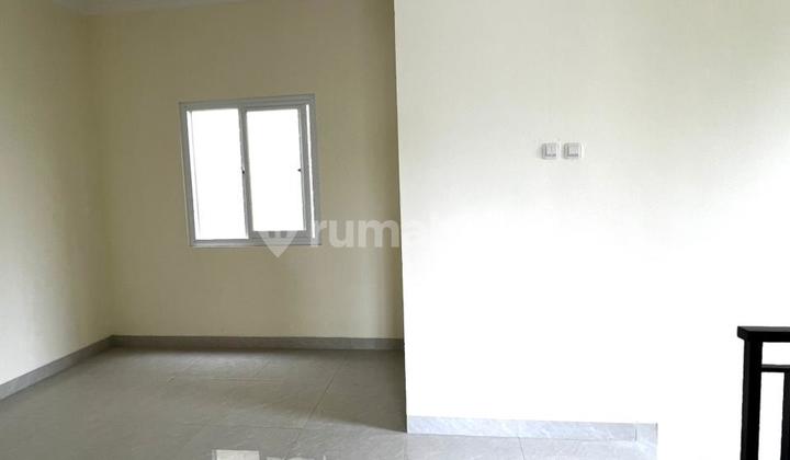 Rumah Hook Brand New 2 Lantai di Gading Serpong 2