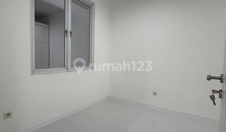 Rumah Konsep Modern Renovasi Total Siap Huni di The Icon, Bsd City