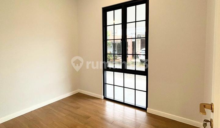 Luxury House in BSD City Modern Classic Design Super Large Living Room 2