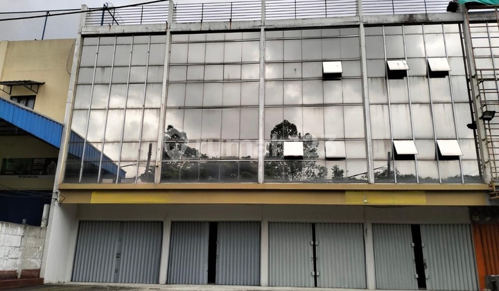 Dijual 4 Ruko 3 Lantai Hadap Jalan Raya Tigaraksa - Parkir Luas, SHM