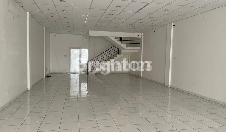 2-STORY SHOPHOUSE NEAR GAYAMSARI TOLL GATE AT ZERO POINT OF MAJAPAHIT STREET / BRIGJEN SUDIARTO SEMARANG