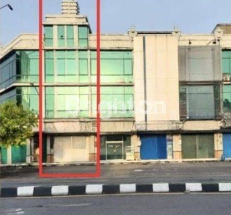RUKO 4 LANTAI DI JALAN MT. HARYONO / MATARAM 1