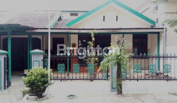 Rumah 2 lantai strategis dan murah di Semarang Timur 1