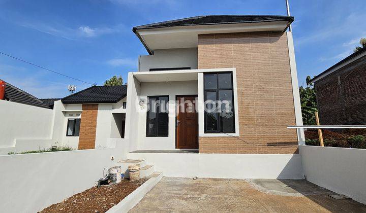 RUMAH MODERN MINIMALIS SERASA TINGGAL DI VILLA DI TEMBALANG 2