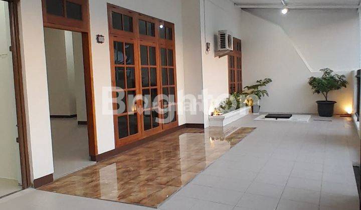 Rumah Mewah Siap Huni 2 Lt Pusat Kota Semarang 1