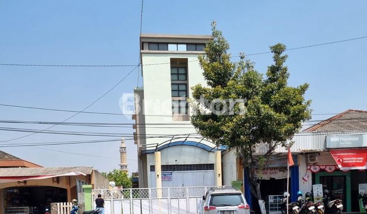 RUKO 2 LANTAI STRATEGIS DI TENGAH KOTA WELERI 1