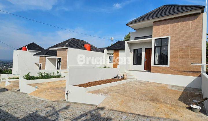 RUMAH MURAH MODERN MINIMALIS DEKAT UNDIP DAN UNIMUS 2