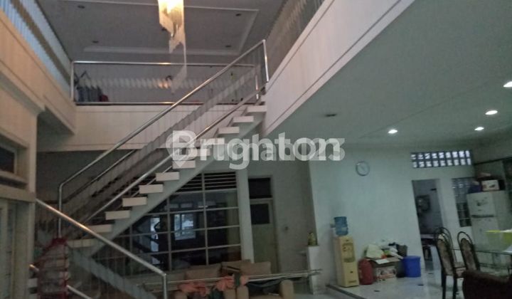 RUMAH USAHA TENGAH KOTA HARGA DIBAWAH NJOP 2