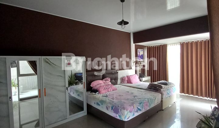 RUMAH CANTIK MURAH 2,5 LANTAI DEKAT EXIT TOL GAYAMSARI 1