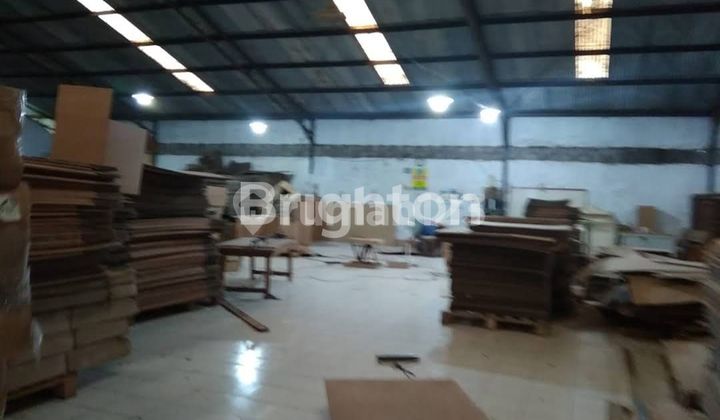 ACTIVE FACTORY / WAREHOUSE NEAR RING ROAD & HIGHWAY EXIT ON SOMBA STREET, SALATIGA CITY